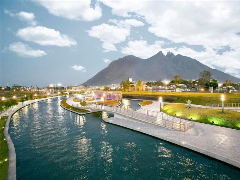 Rose Hotel Monterrey Zewnętrze zdjęcie