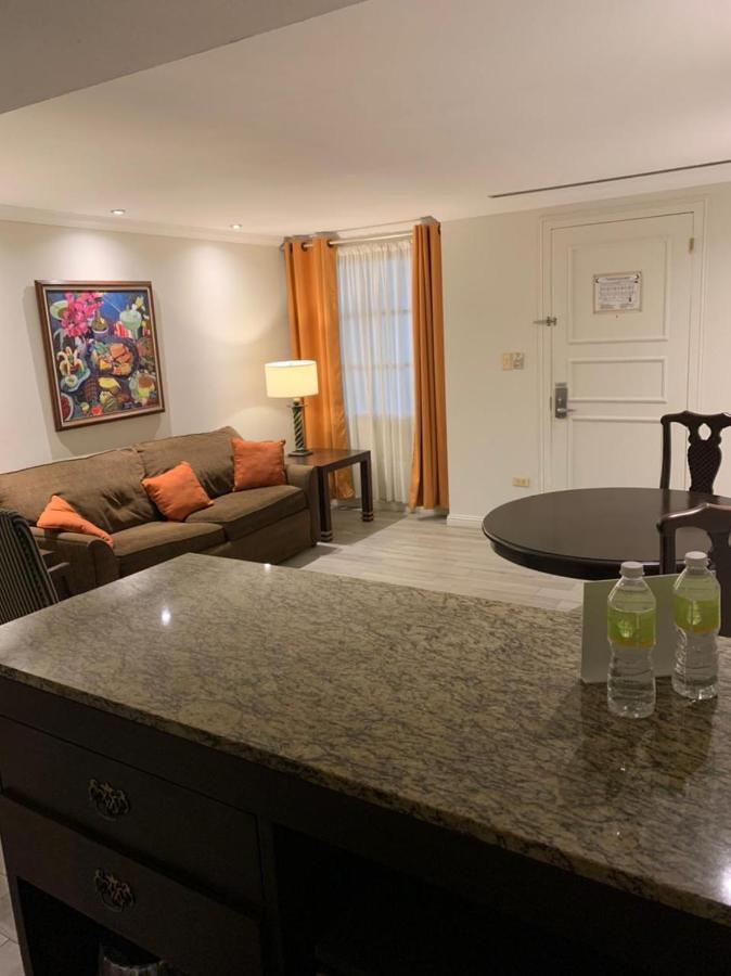 Rose Hotel Monterrey Zewnętrze zdjęcie