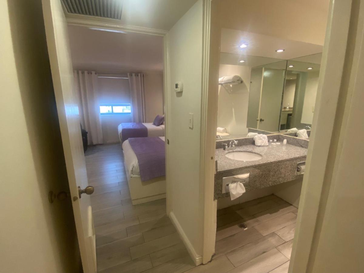 Rose Hotel Monterrey Zewnętrze zdjęcie